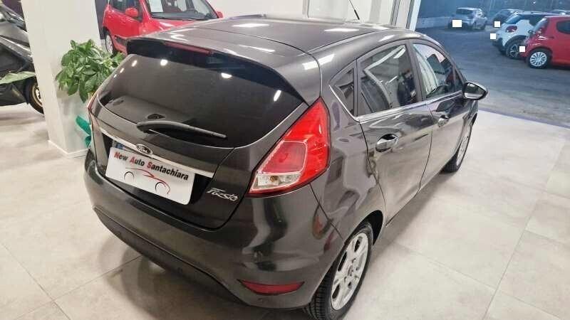 Ford Fiesta 1.5 TDCi 75 CV Titanium