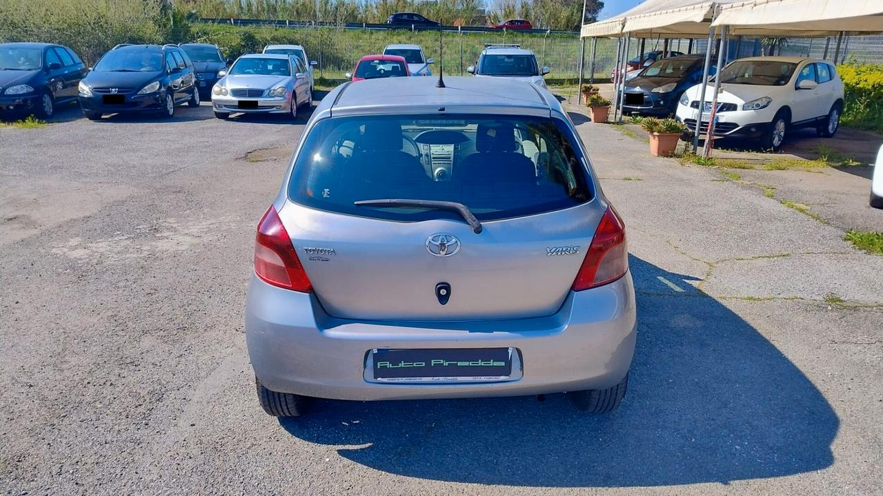 Toyota Yaris 1.0 3 Porte