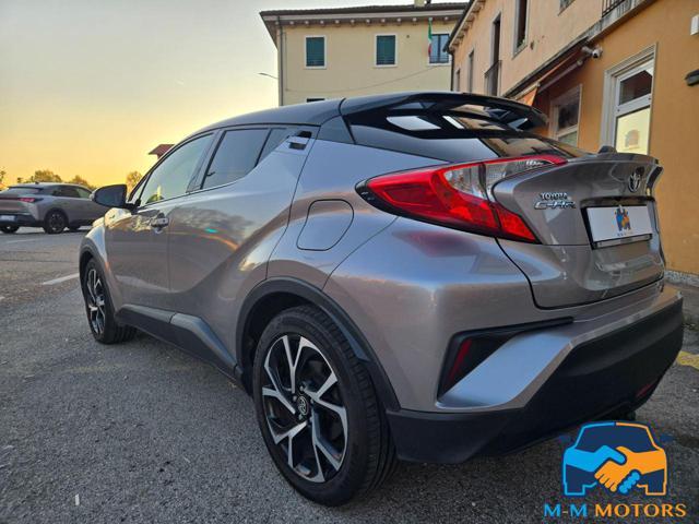 TOYOTA C-HR 1.8 Hybrid E-CVT Lounge