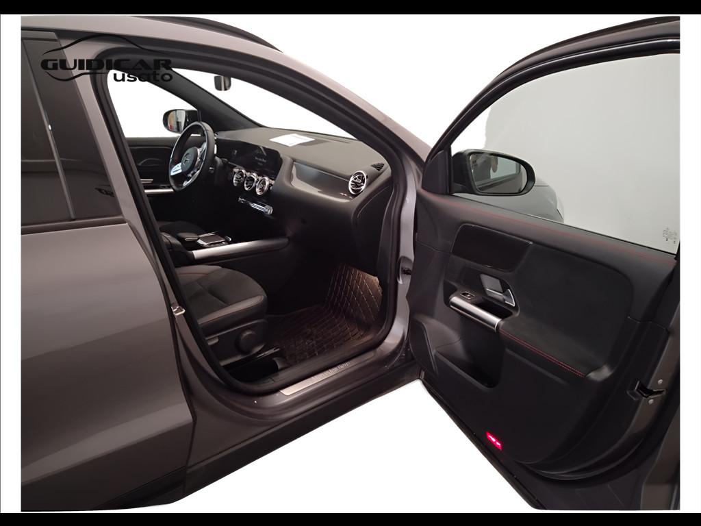 Mercedes-Benz GLA-H247 2020 - GLA 180 d Premium auto