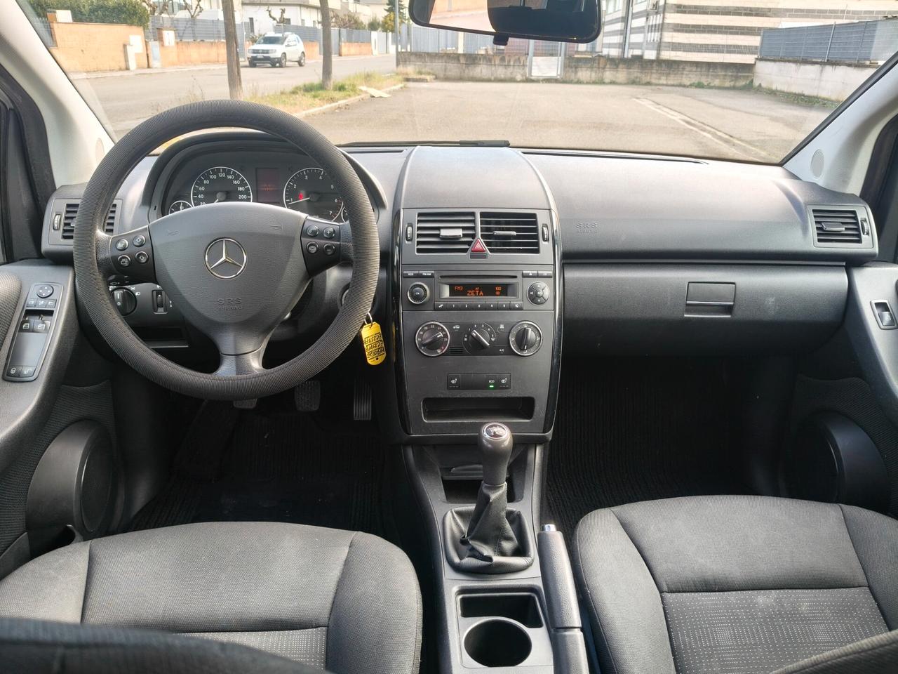 Mercedes classe A 160 SOLAMENTE 83.000 KM