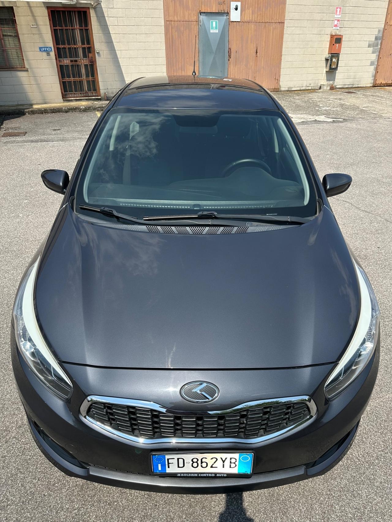 Kia Ceed cee'd 1.6 CRDi 110 CV 5 porte GT Line