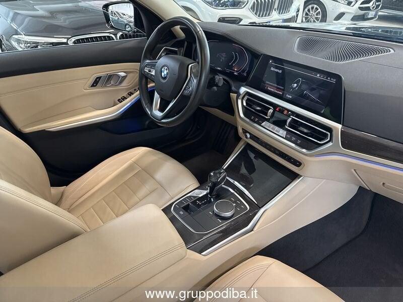 BMW Serie 3 G21 2019 Touring Diese 320d Touring mhev 48V Luxury auto