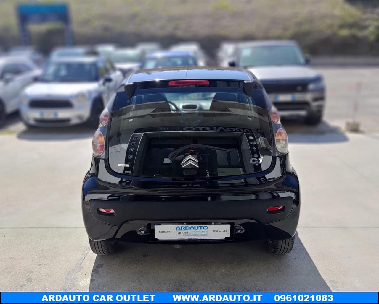 Citroen C1 1.0 Cambio Automatico 5 PT Pinko