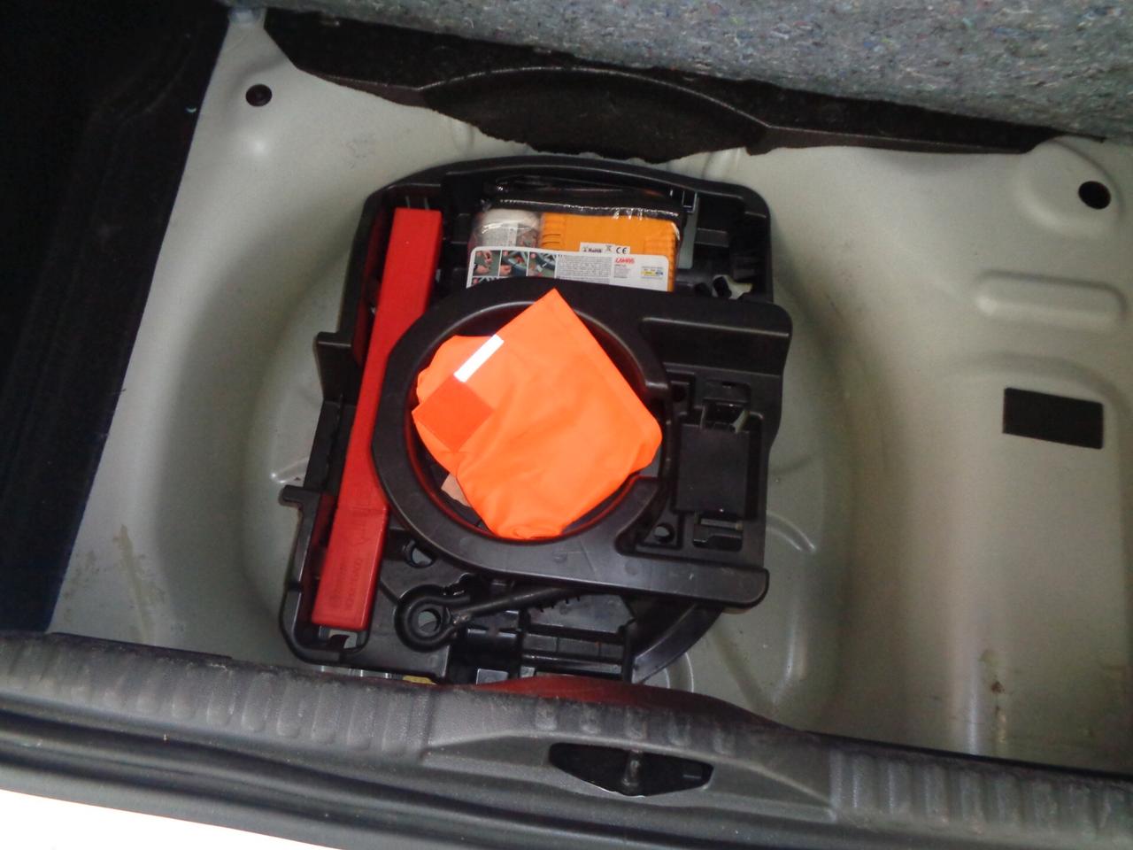 Citroen C3 PureTech 110 S&S EAT6 Shine Pack