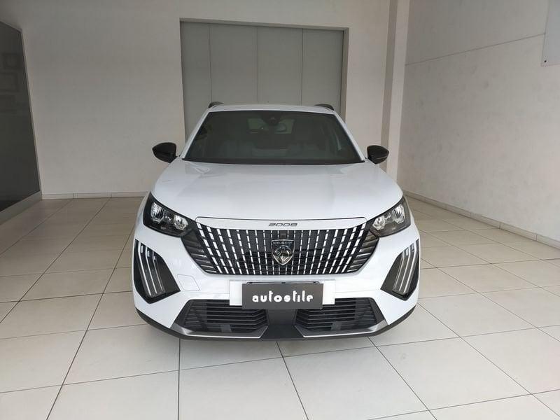 Peugeot 2008 Hybrid 136 e-DCS6 Allure + Vision & Drive KM0