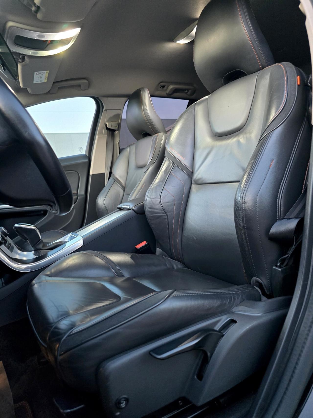 Volvo V60 2.0 d2 Volvo Ocean Race geartronic 120cv