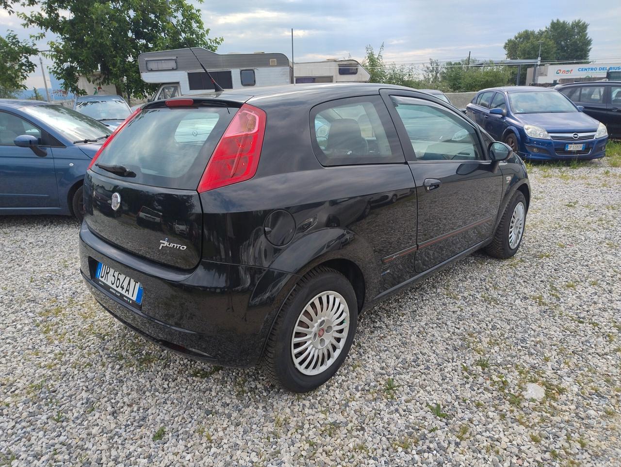 Fiat Grande Punto Grande Punto 1.3 MJT 75 CV 3 porte Dynamic