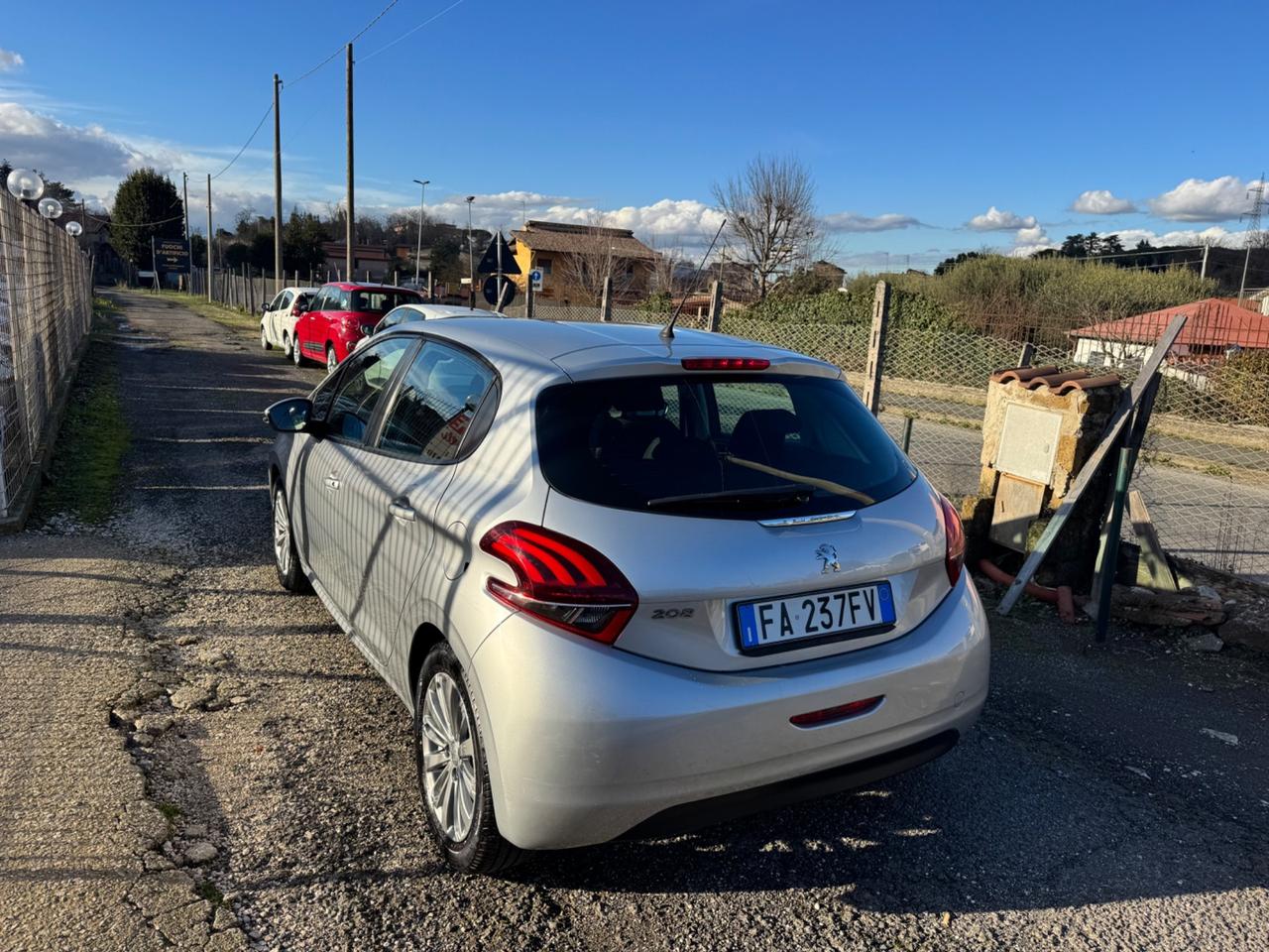 Peugeot 208 PureTech 82 5 porte Active NEOPATENTATI