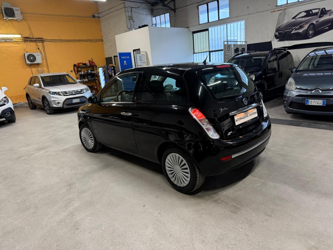 Lancia Ypsilon 1.2 Platino