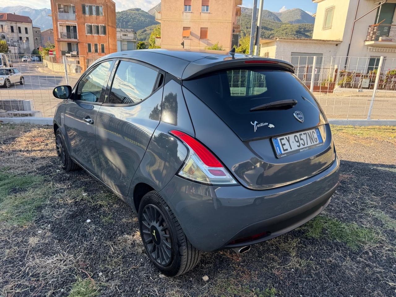 Lancia Ypsilon 1.3 MJT 16V 95 CV 5 porte S&S Elle