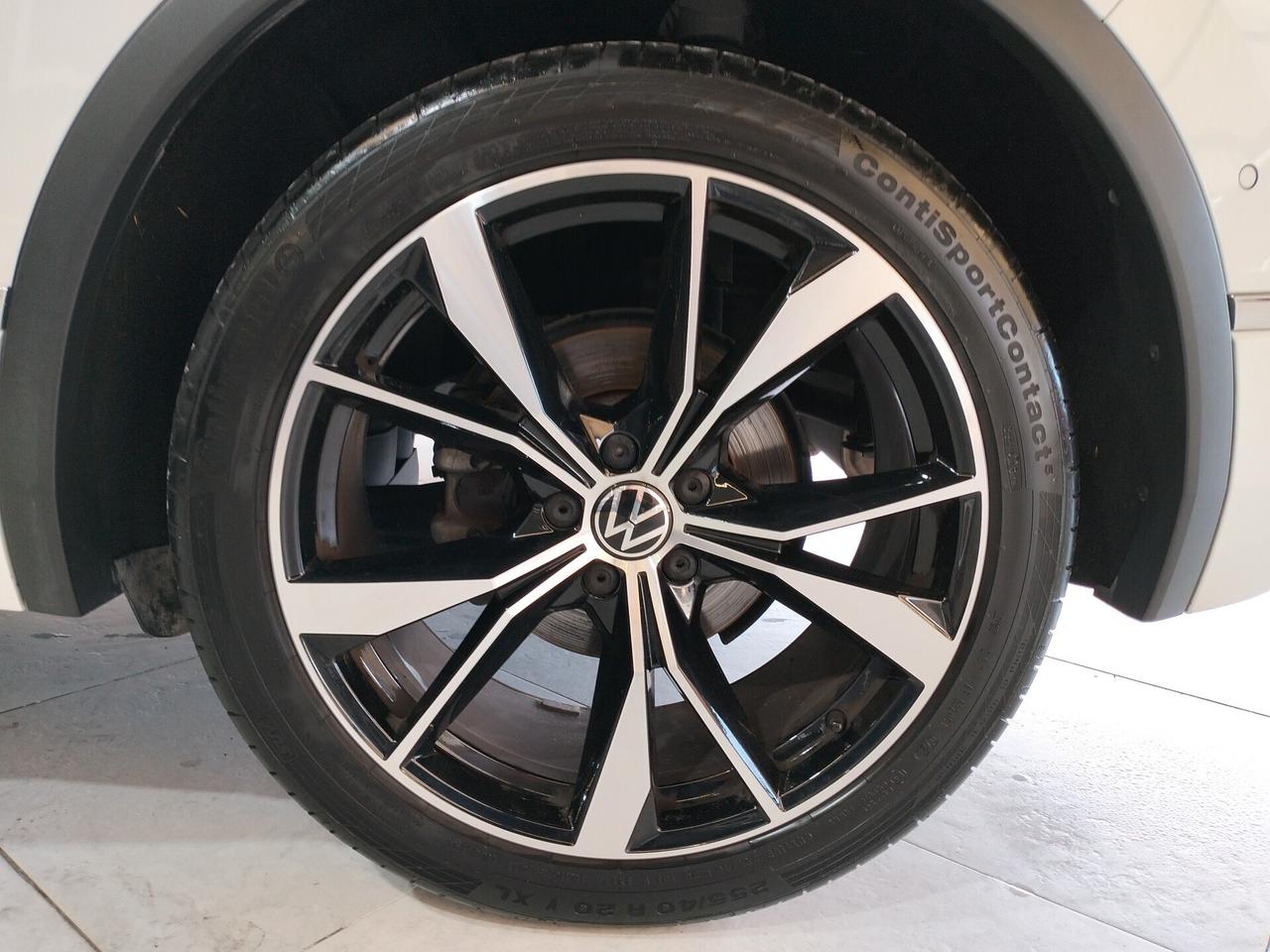 Volkswagen Tiguan 2.0 tdi R-Line 4motion 150cv dsg