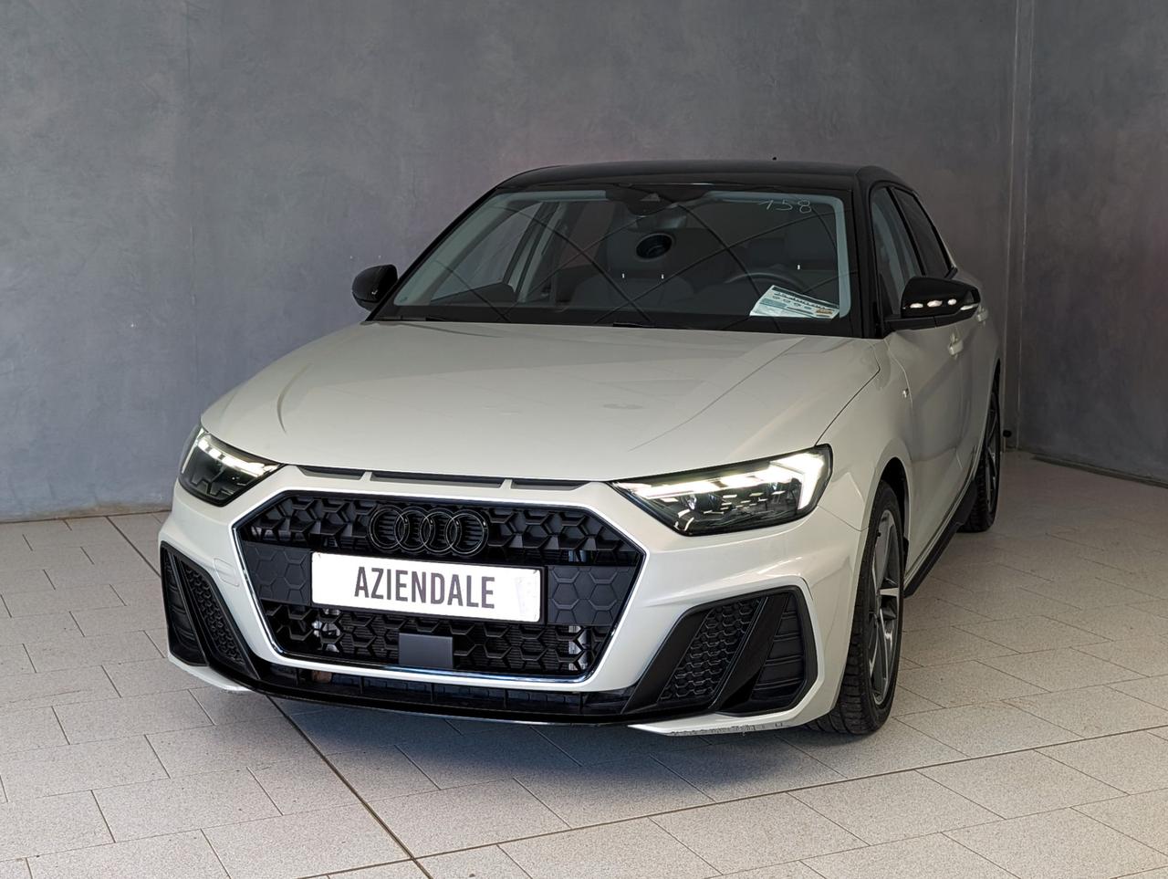 Audi A1 30 TFSI 116cv Adrenalin Black Edition S line
