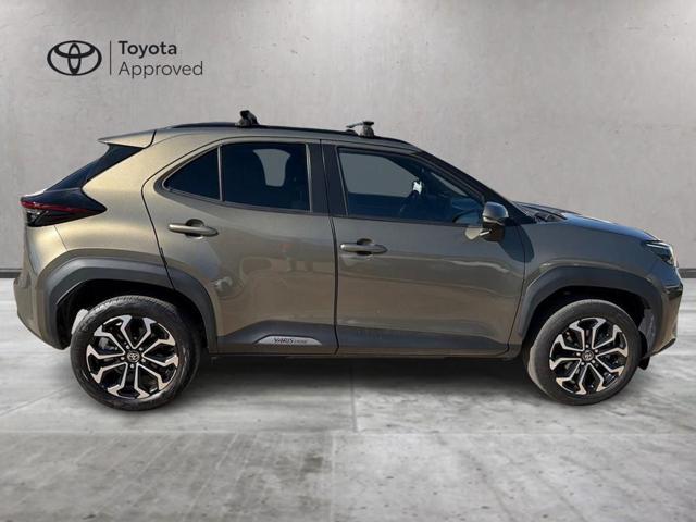 TOYOTA Yaris Cross 1.5 Hybrid 5p. E-CVT AWD-i Trend