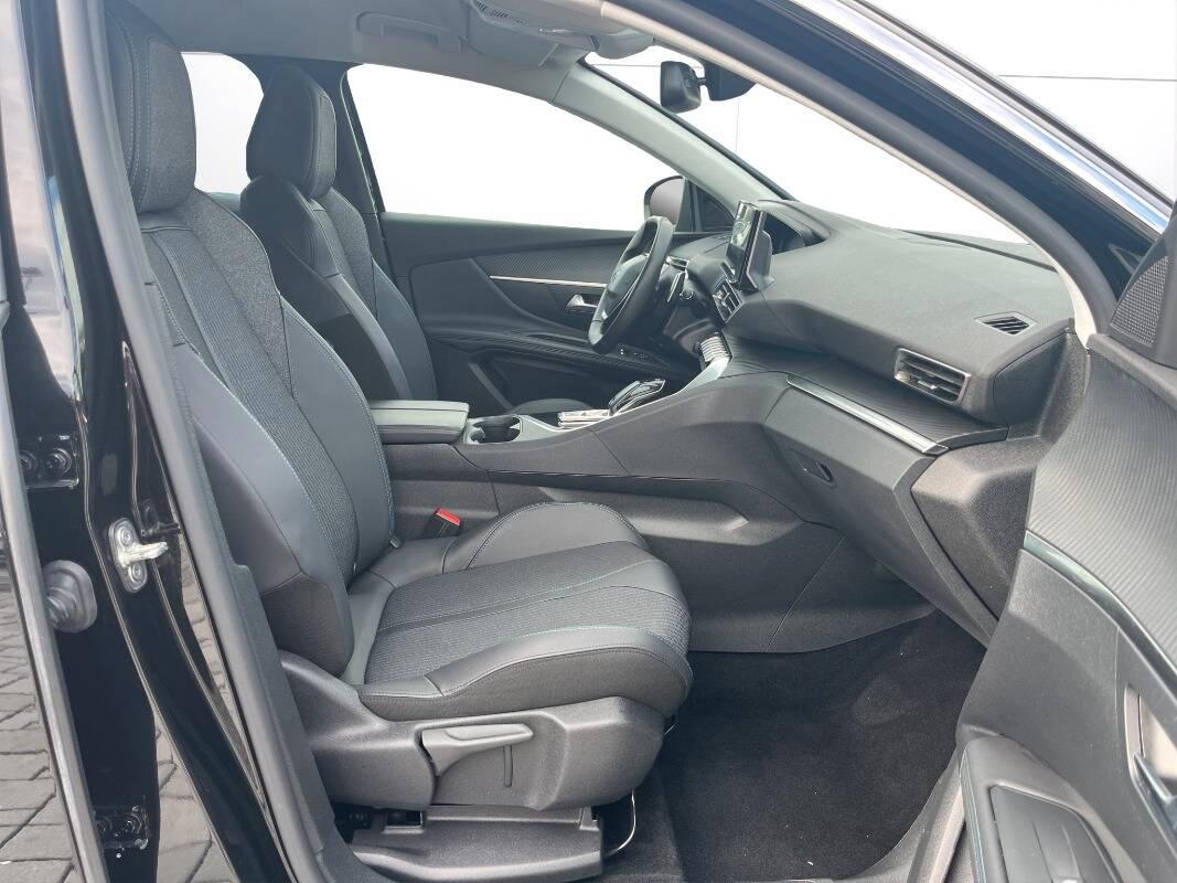 Peugeot 3008 II 1.5 bluehdi Allure s&s 130cv eat8