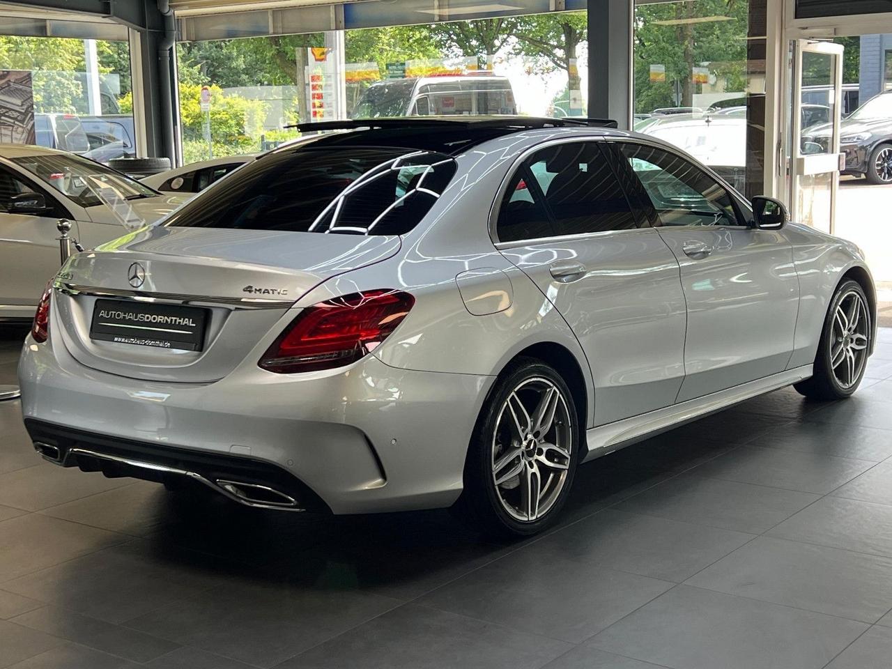 MERCEDES-BENZ C220d PREMIUM AMG-PANO-WIDESCREEN