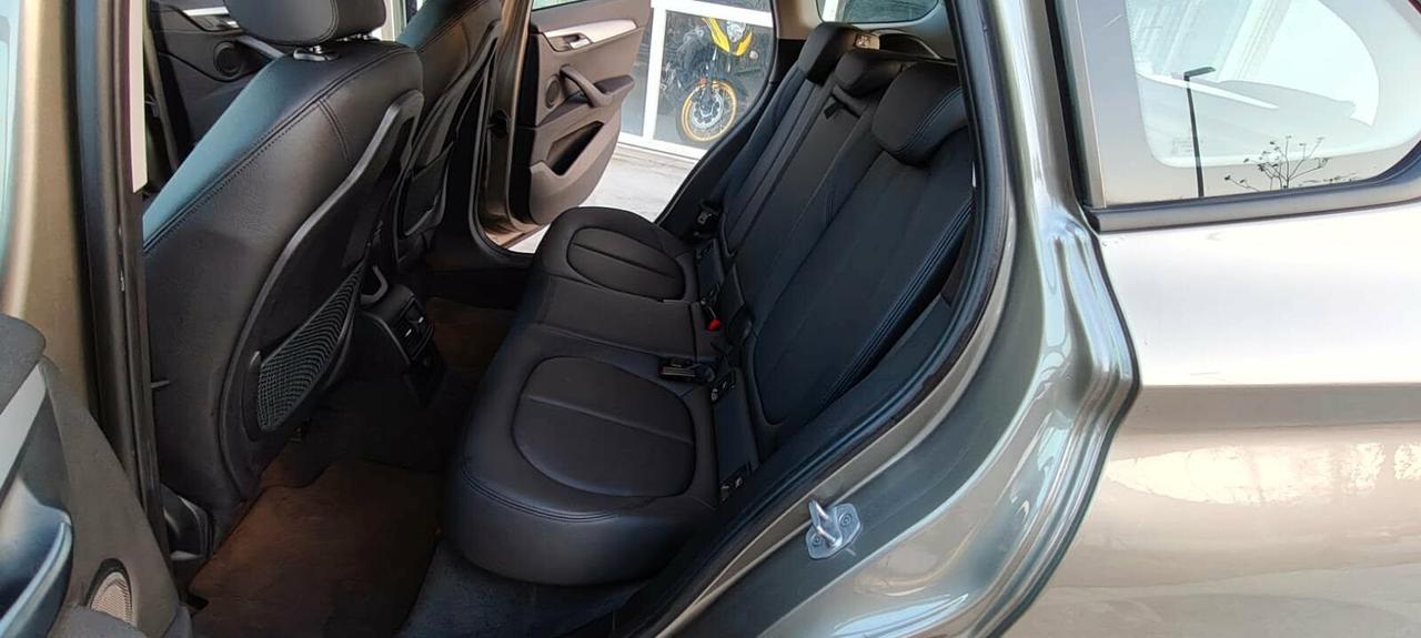 Bmw X1 sDrive18d Business