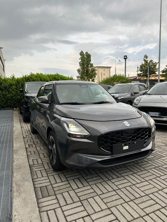 SUZUKI Swift 1.2 Hybrid Top