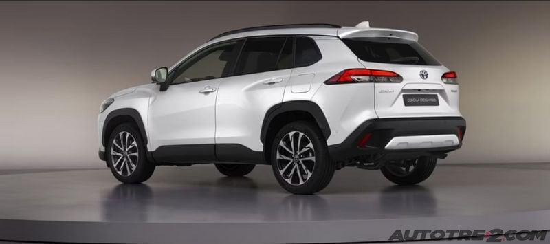 Toyota Corolla Cross 2.0H (197 CV) E-CVT Trend 4WD gancio traino