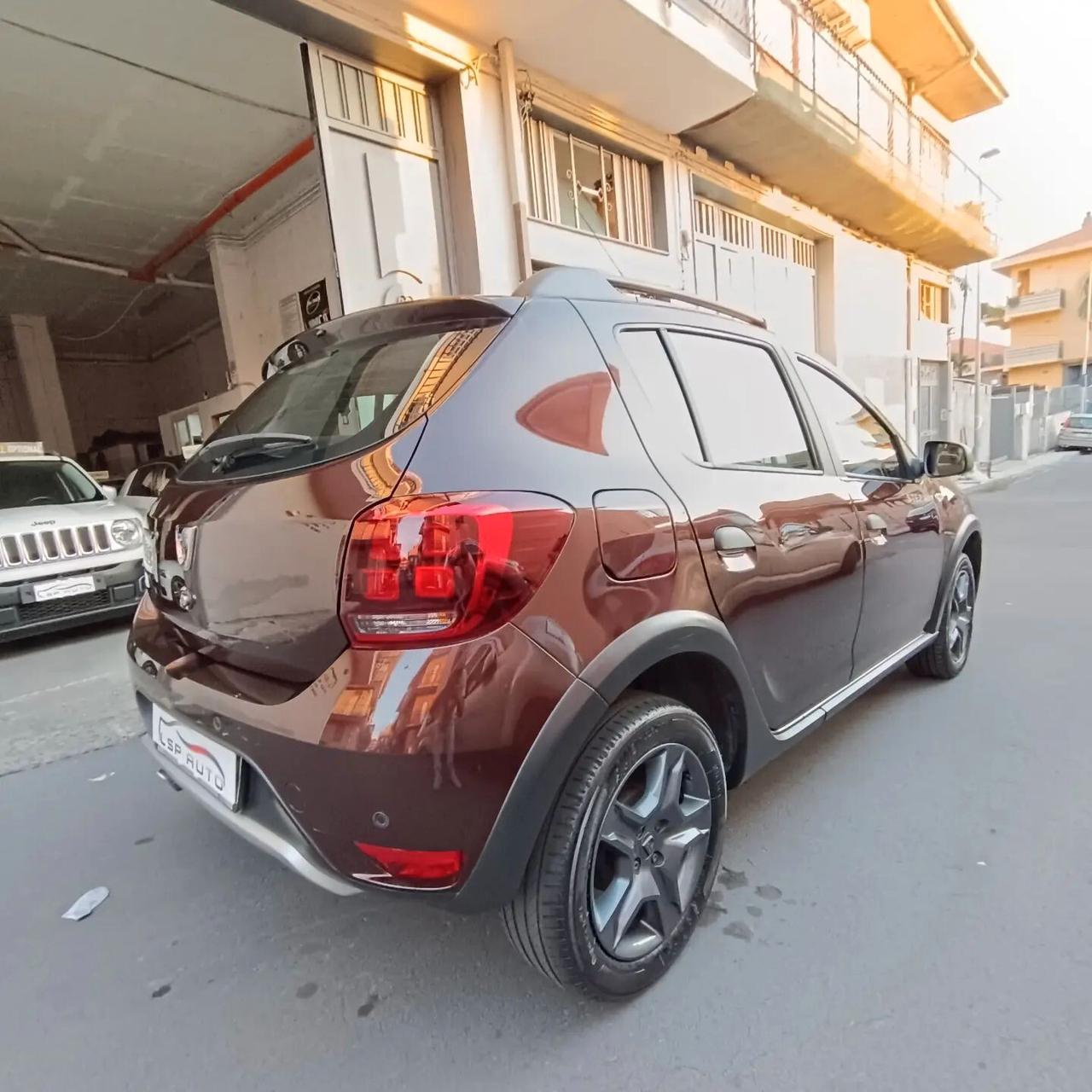 Dacia Sandero Stepway 1.5 dCi 90CV FULL OPTIONAL