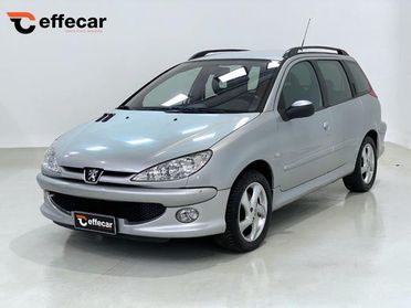 PEUGEOT 206 1.4 16V SW Quiksilver