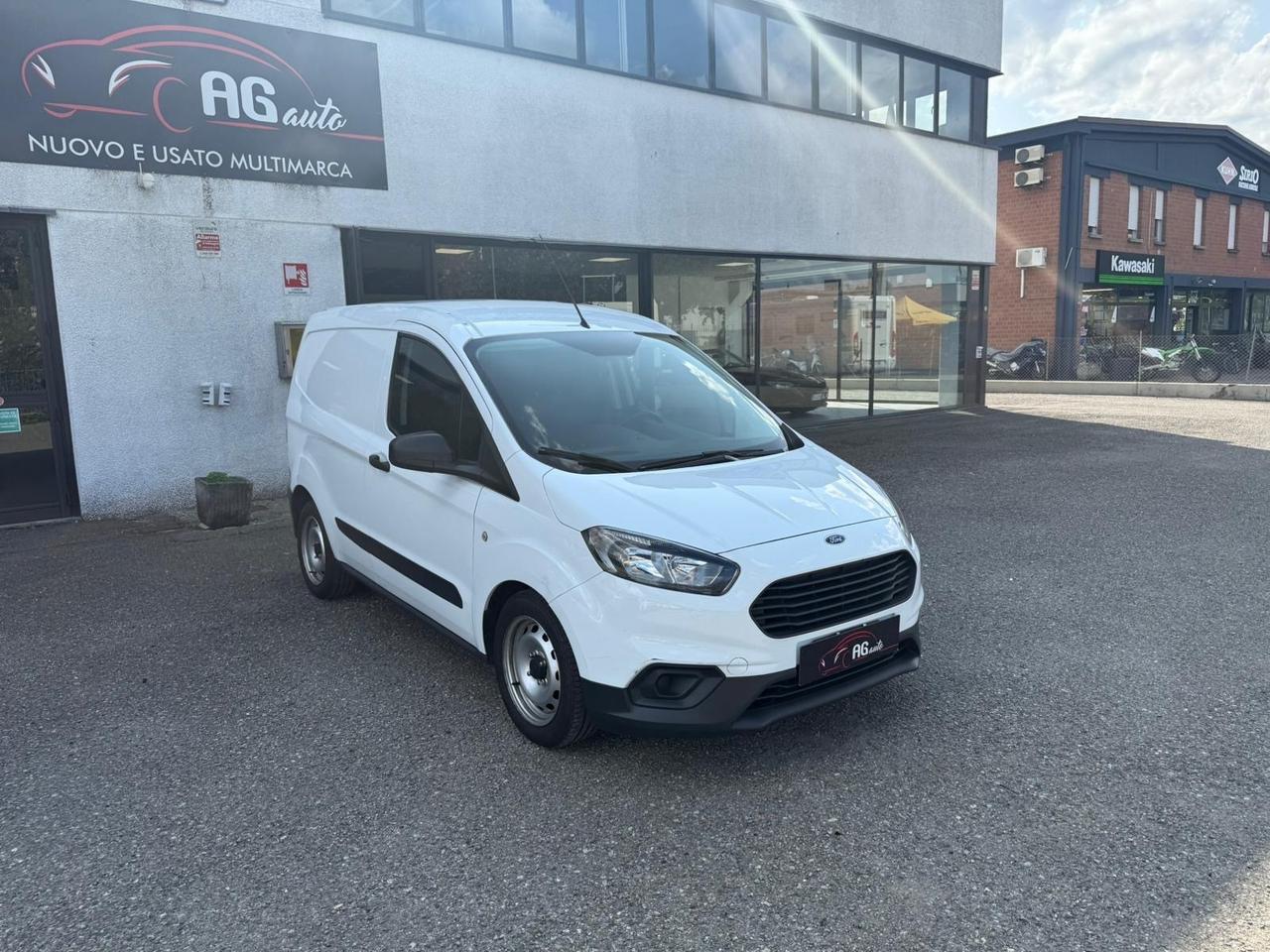 Ford Transit Courier 1.5 TDCi 75CV Van Entry