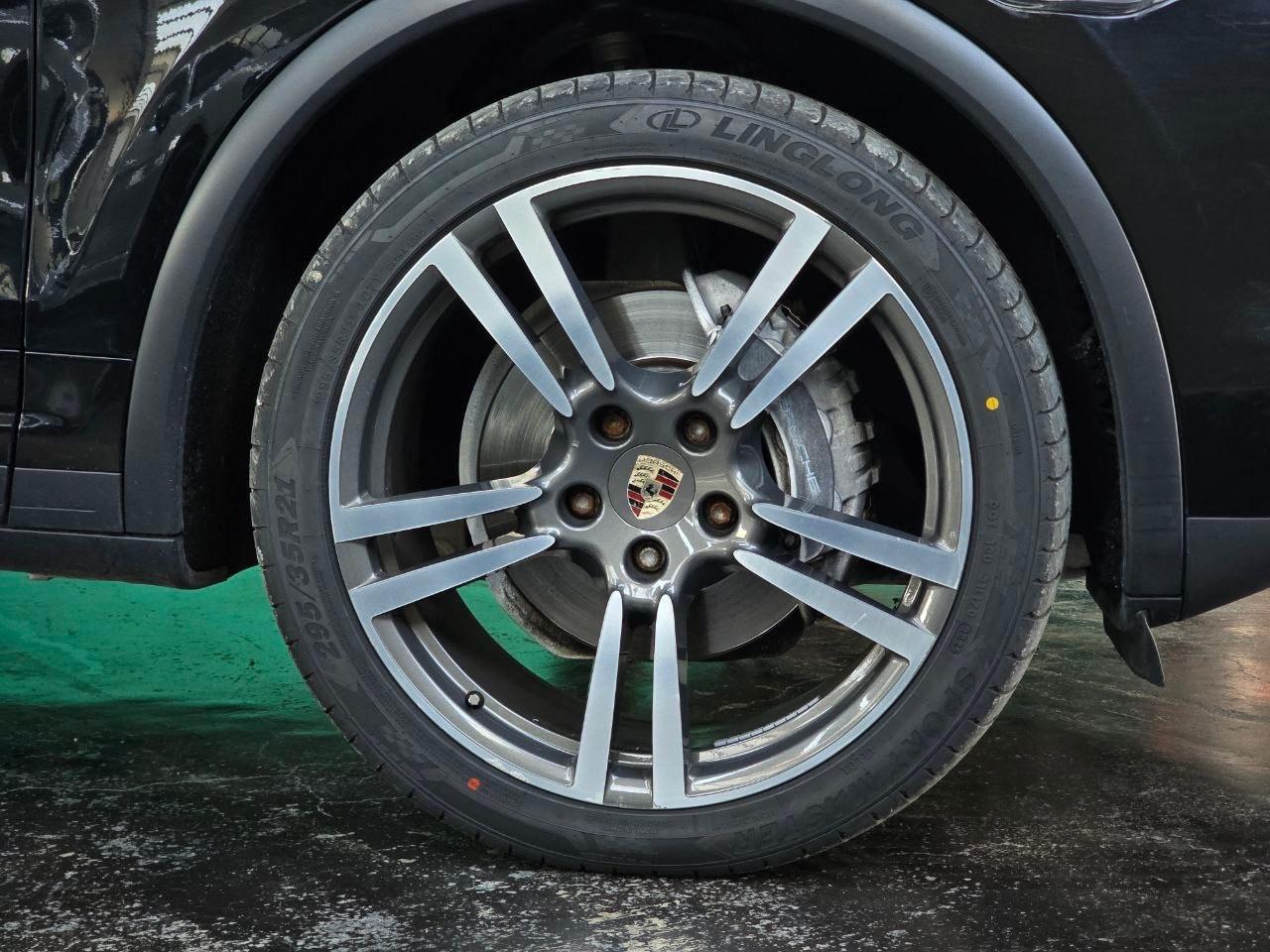 Porsche Cayenne 958 3.0 TDi *TETTO