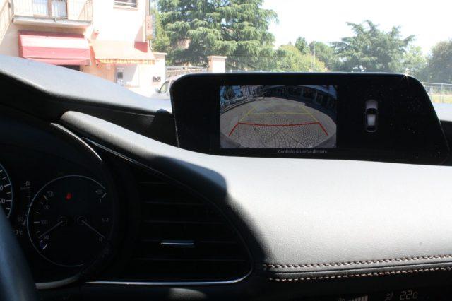 MAZDA 3 2.0L Skyactiv-G M-Hybrid Exclusive
