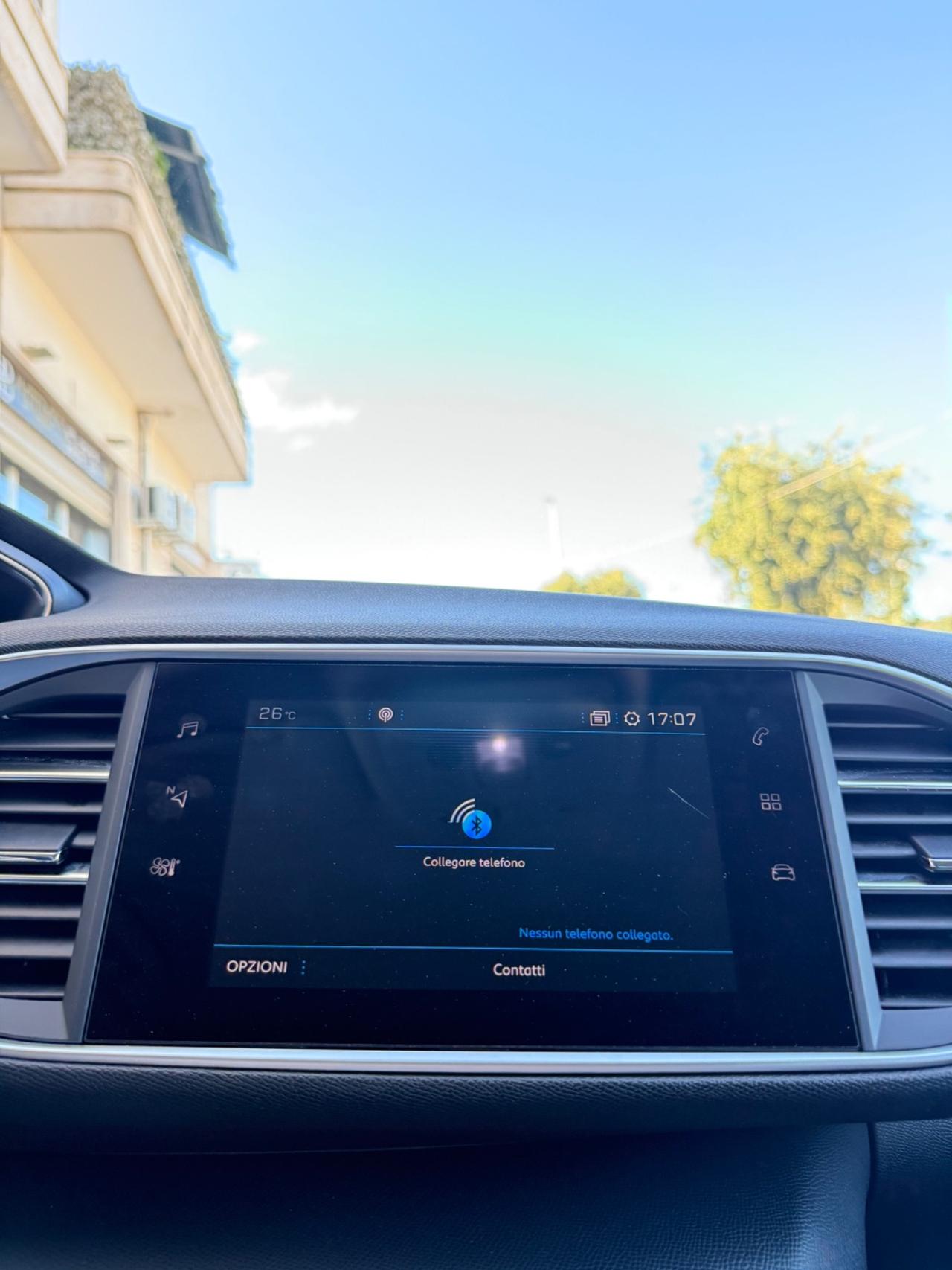 Peugeot 308 1.5 bluehdi Allure Pack CAMBIO AUTOMATICO,NAVI,TELECAMERA,FARI LED,VIRTUAL COCKPIT