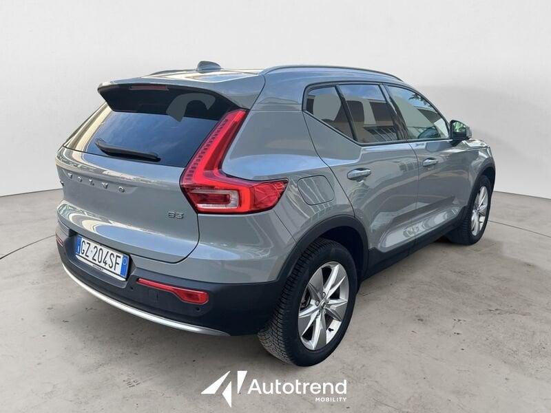 Volvo XC40 B3 163+14 CV Automatico LED Core