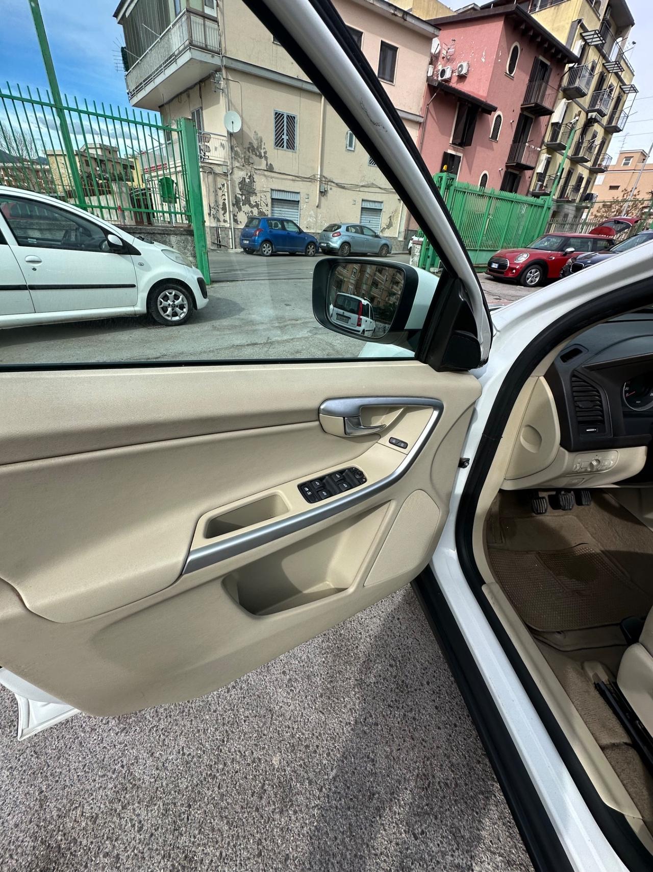 Volvo XC 60 XC60 DRIVe Summum