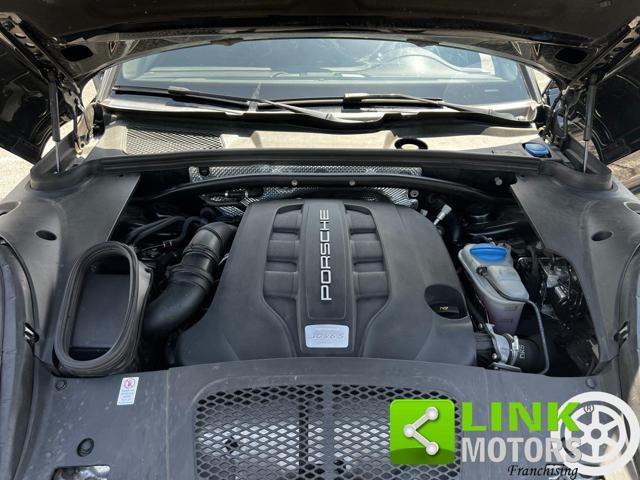 PORSCHE Macan S DIESEL 3.0 V6 250CV