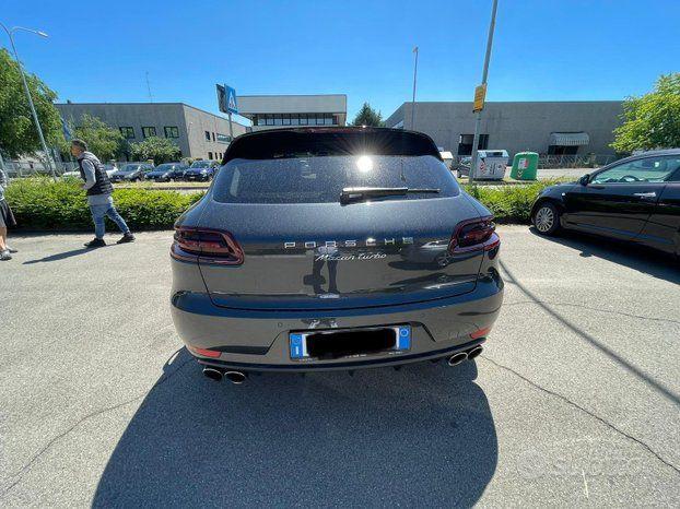 Porsche Macan Turbo