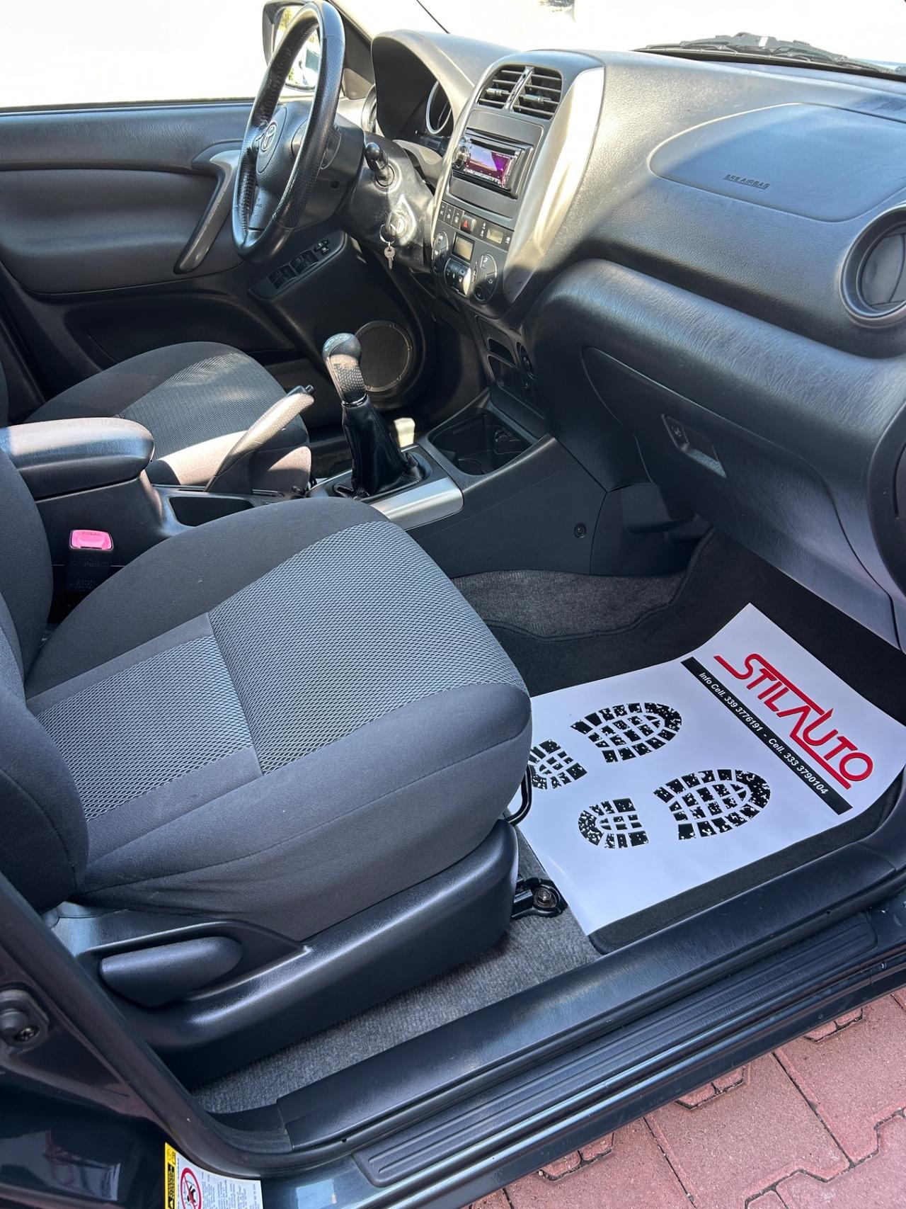 Toyota RAV 4 RAV4 2.0 Tdi D-4D cat 5 porte Sol