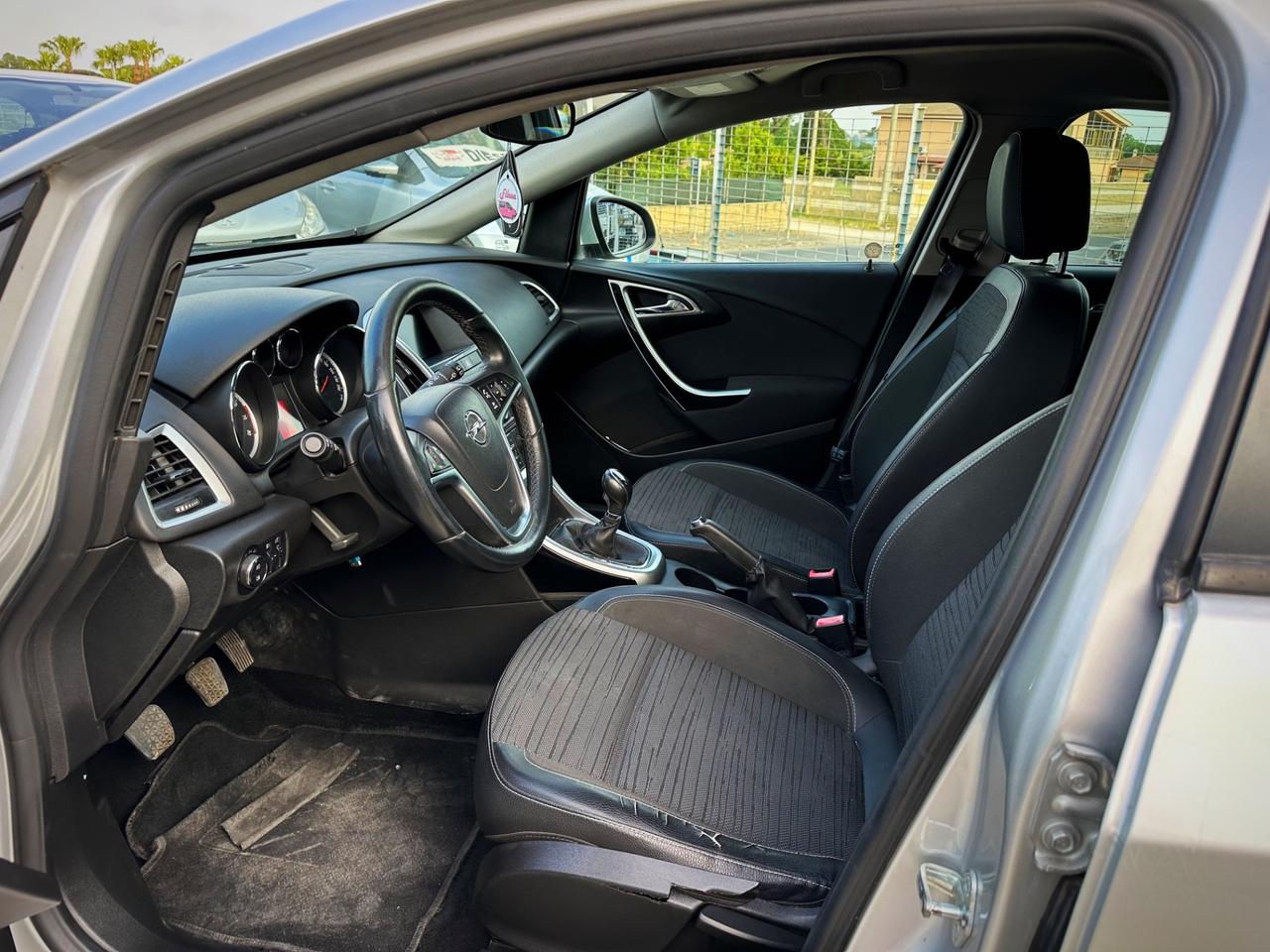 Opel Astra 1.4 Turbo 140CV Sports Tourer GPL Tech Elective