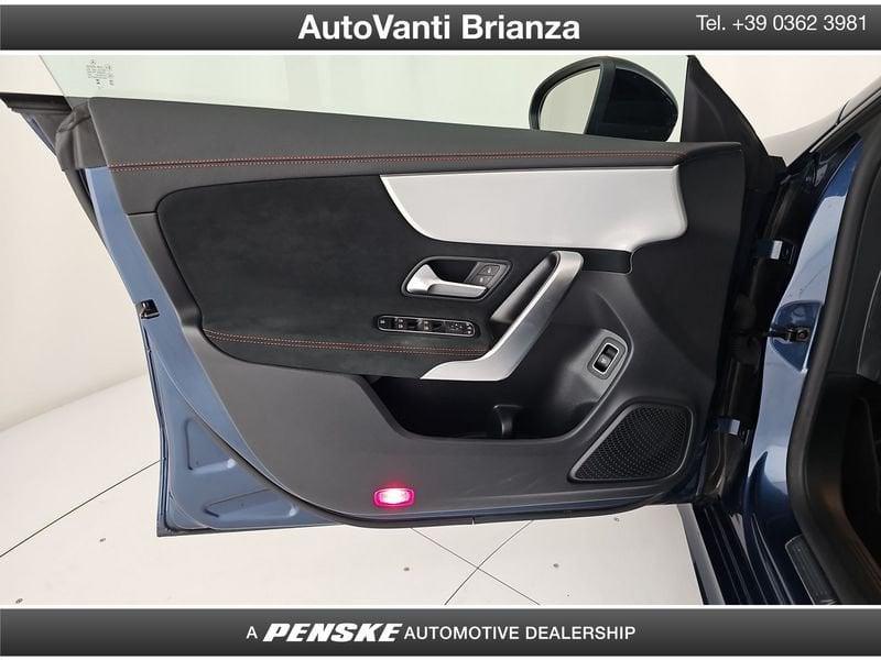 Mercedes-Benz CLA CLA Shooting Brake 200 d Premium