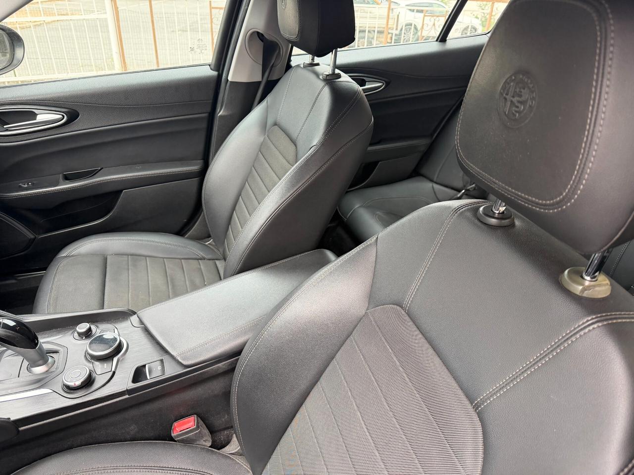 Alfa Romeo Giulia 2.2 Turbodiesel 150 CV AT8 Super