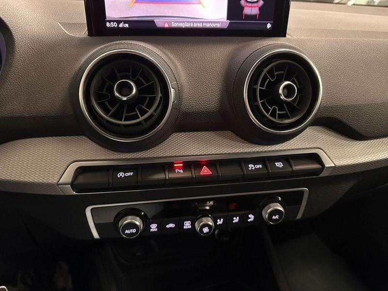 Audi Q2 35 2.0 tdi Business plus s-tronic