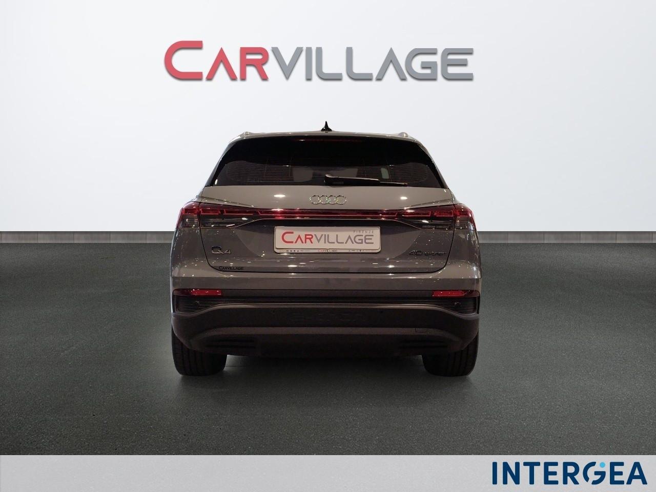 AUDI Q4 e-tron 40 Business