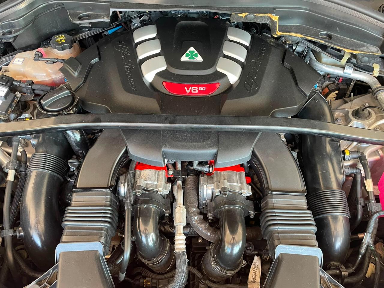 ALFA STELVIO 2.9 BI-TURBO QUADRIFOGLIO 510cv IPERFULL