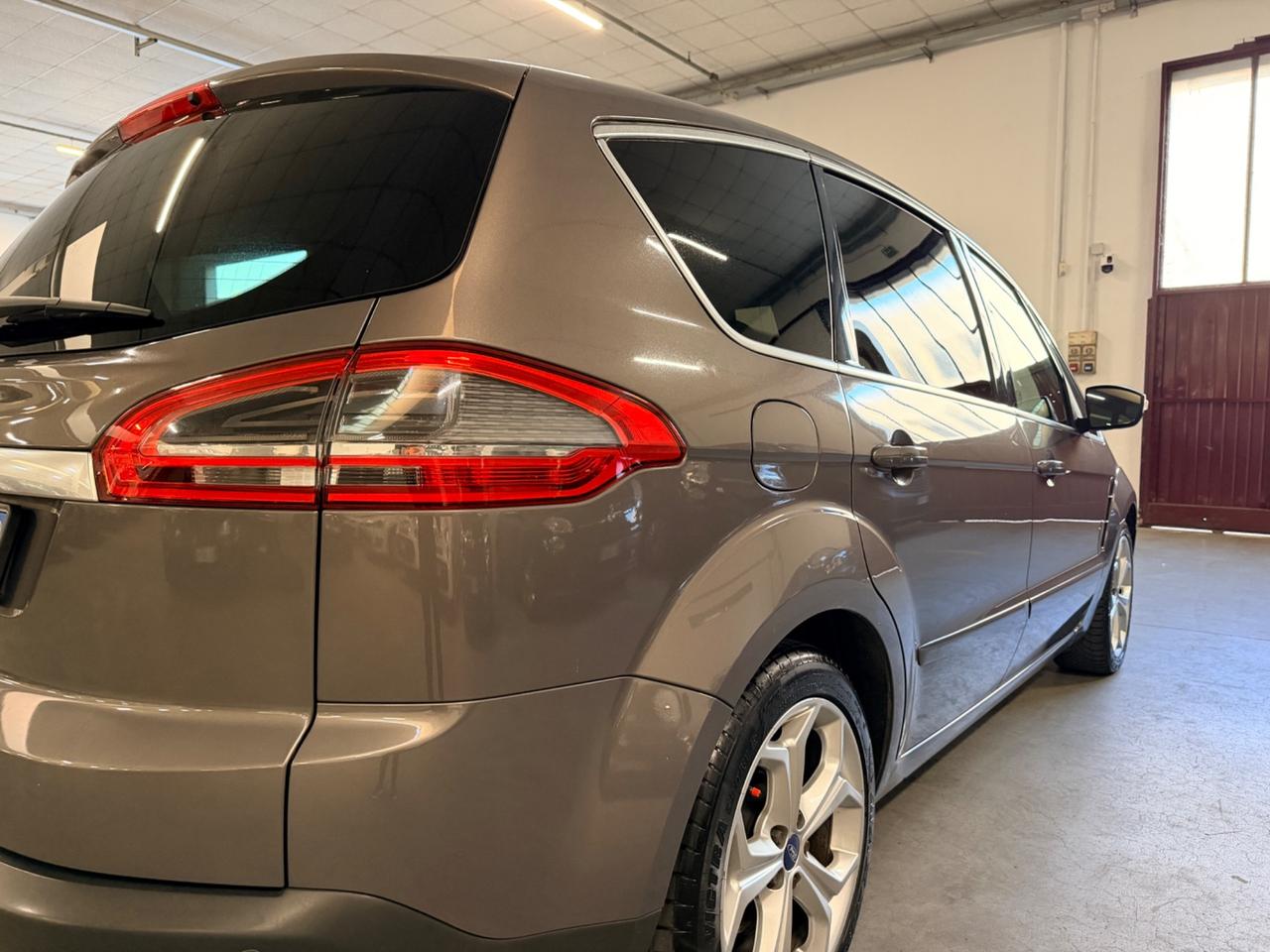 Ford S-Max 2.0 TDCi 163CV Powershift New Titanium