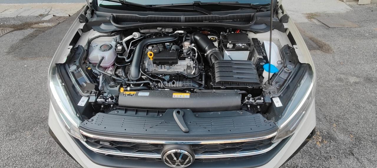 Volkswagen Taigo 1.0 TSI 115 CV DSG R-Line