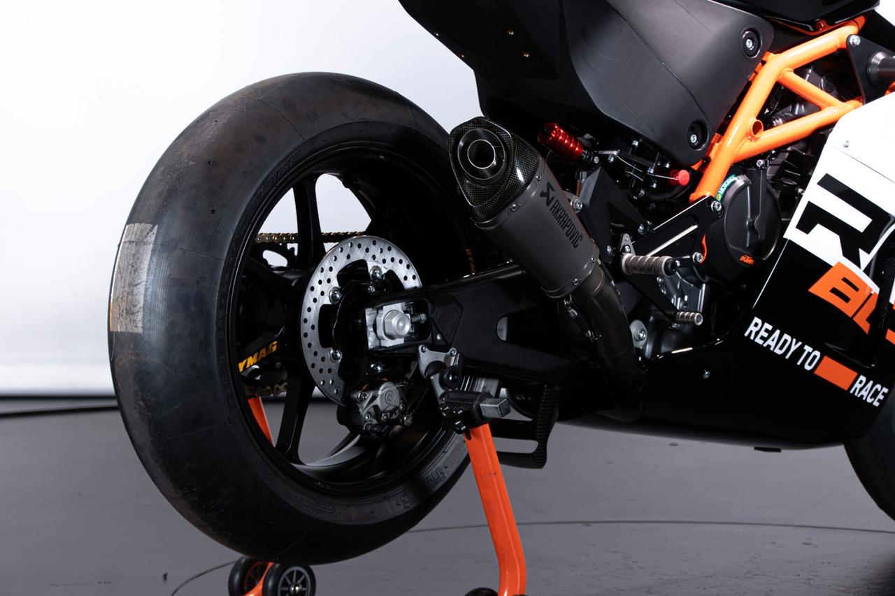 KTM RC 8C - 2024