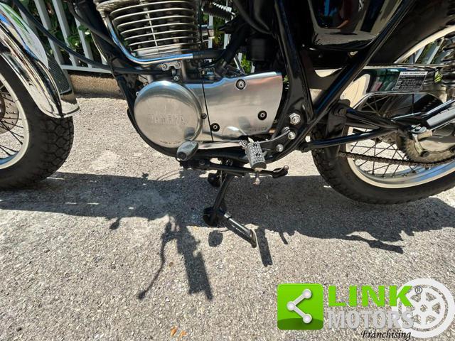 YAMAHA SR 400 SCRAMBLER