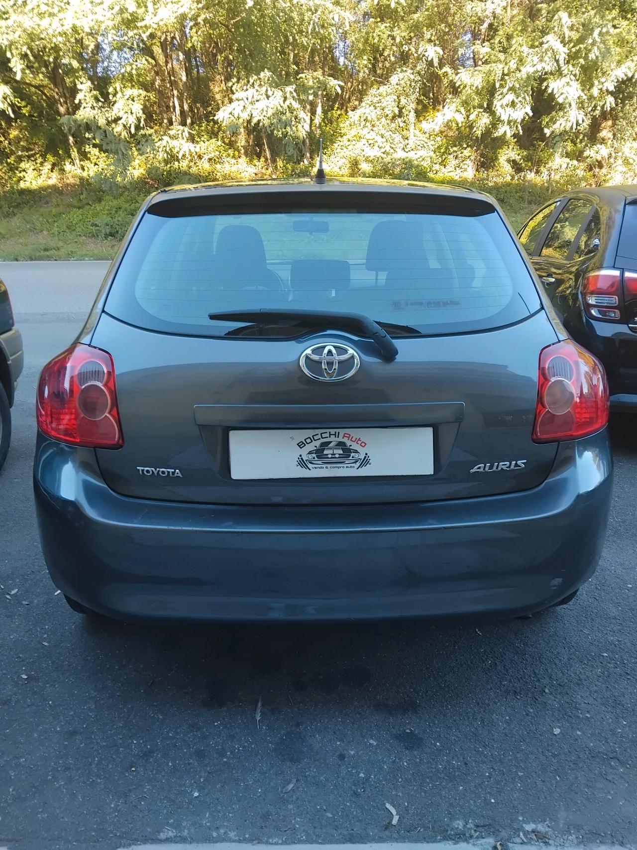 Toyota Auris 1.4 D-4D 5 porte Sol