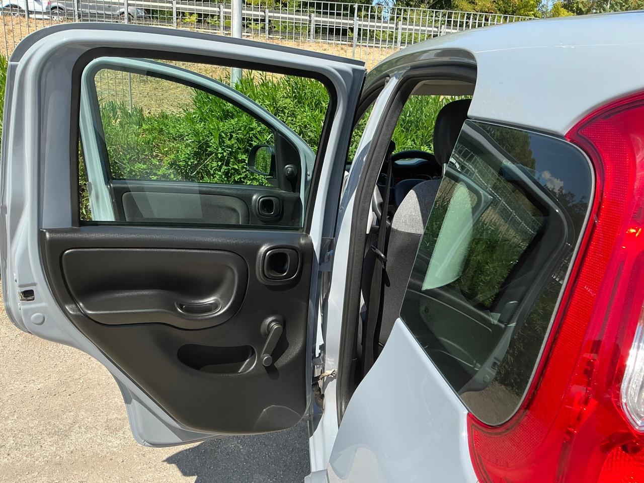 Fiat Panda 1.0 FireFly Hybrid 5 Posti