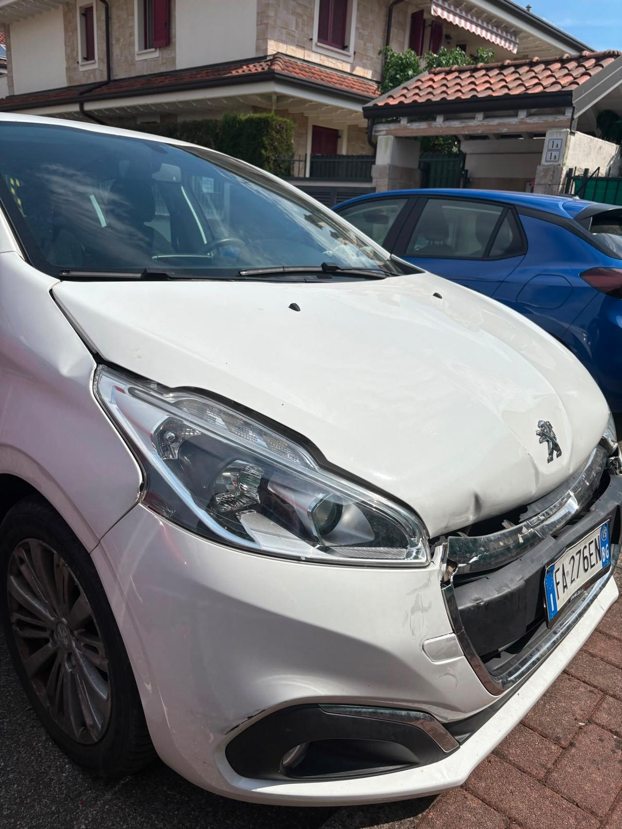 Peugeot 208 1.2 Euro 6 2015 Km 98.000 Neop/Area C