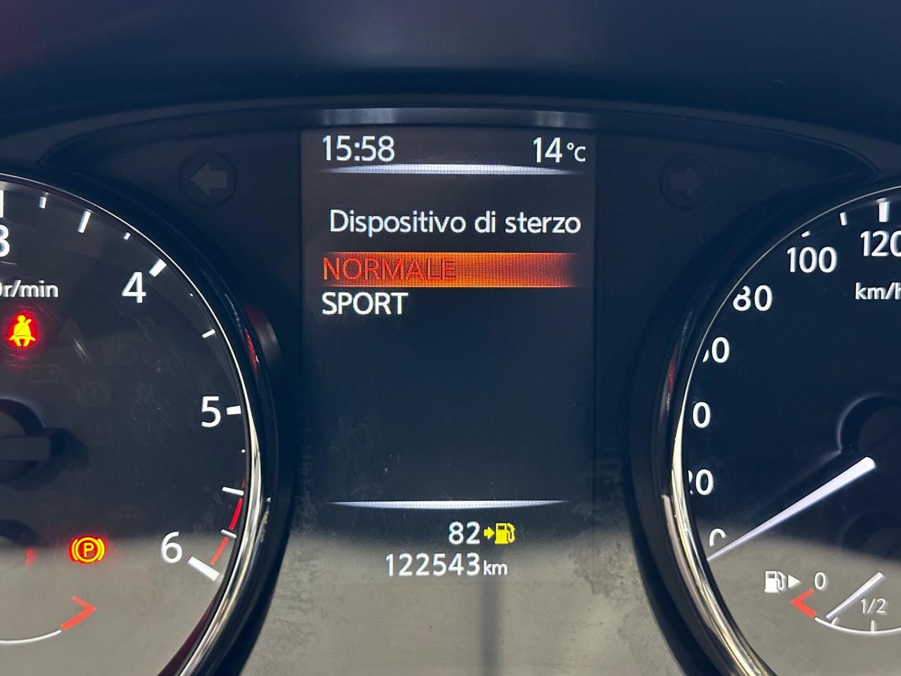 Nissan Qashqai - 2016 1.5 dCi 110 CV Acenta