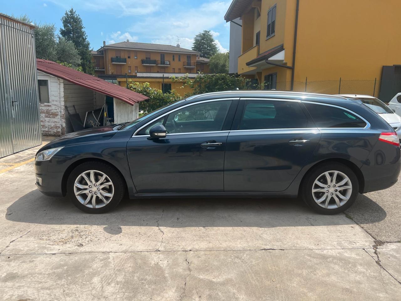 Peugeot 508 2.0 HDi 140CV SW Ciel Allure