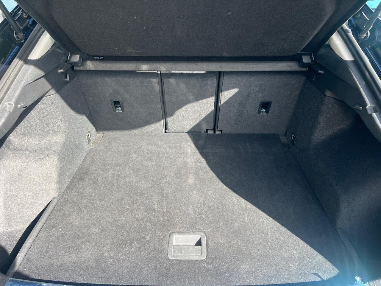 Audi Q3 SPB 45 TFSI e S tronic line edition